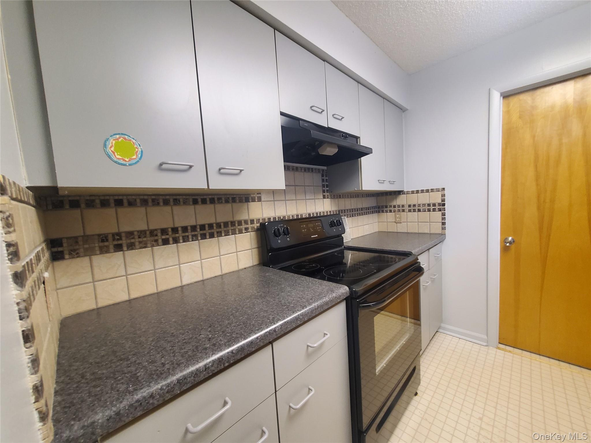 #20 photo, 2 Fox Ridge, Fallsburg , NY 12789