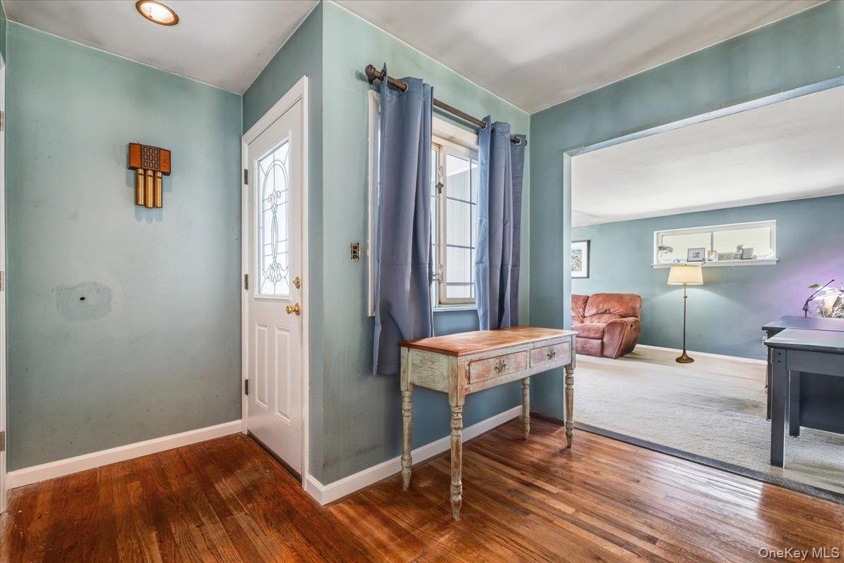 #5 photo, 16 Meadow Road, Montrose , NY 10548