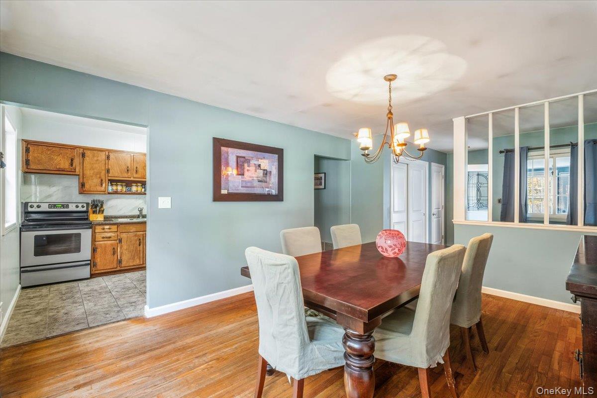 #7 photo, 16 Meadow Road, Montrose , NY 10548