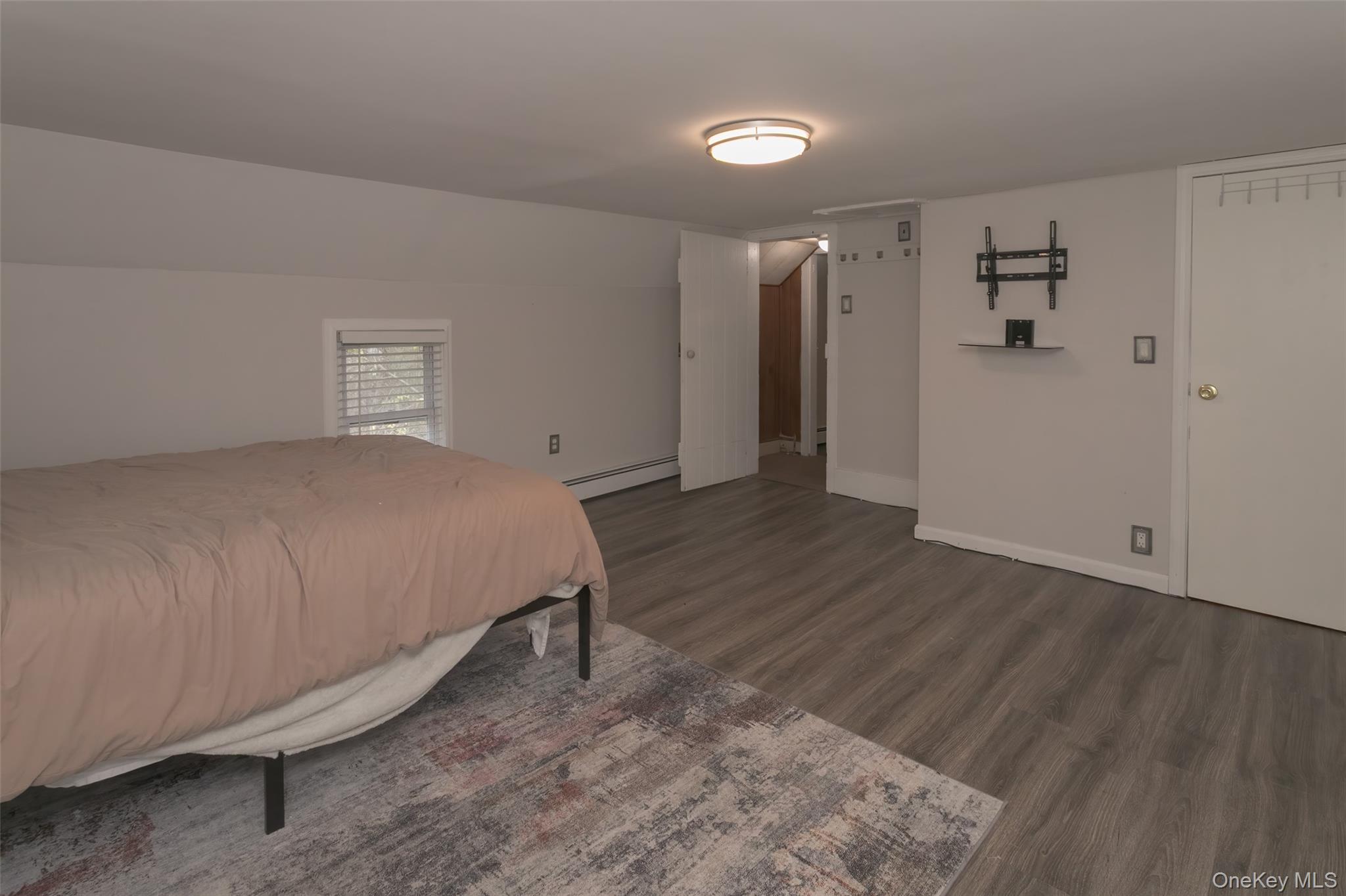 #15 photo, 65 Hudson Street, Chester , NY 10918