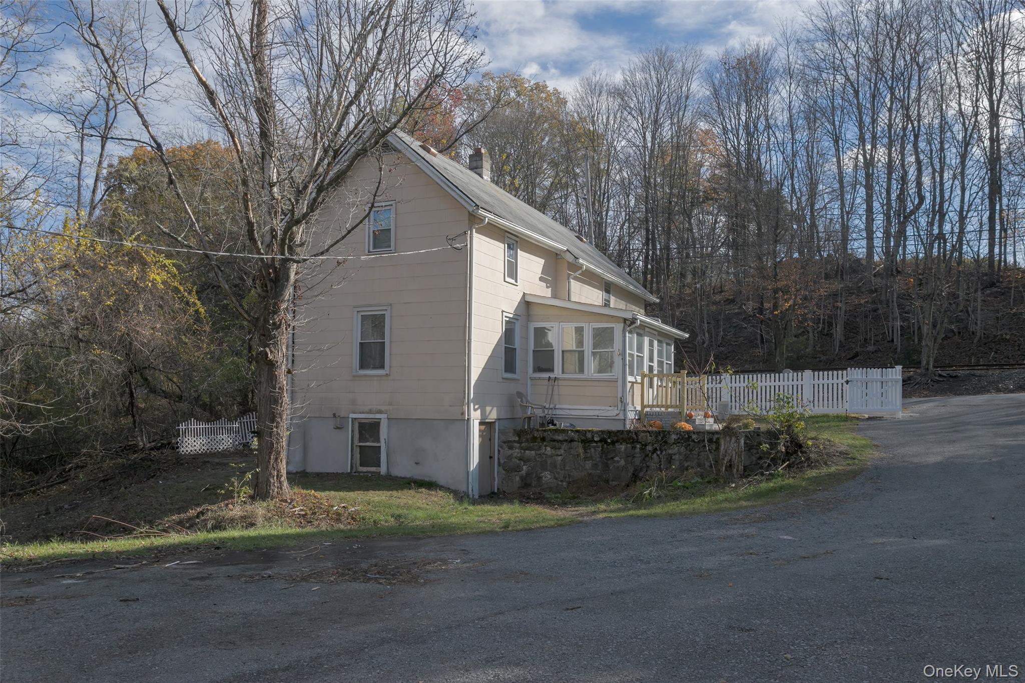 #19 photo, 65 Hudson Street, Chester , NY 10918