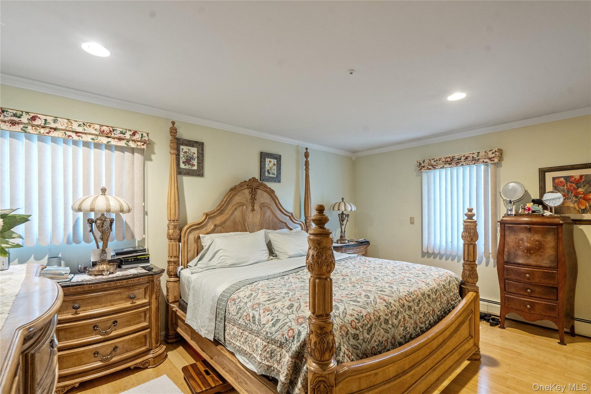 #15 photo, 48 Fairfield Drive, Dix Hills , NY 11746