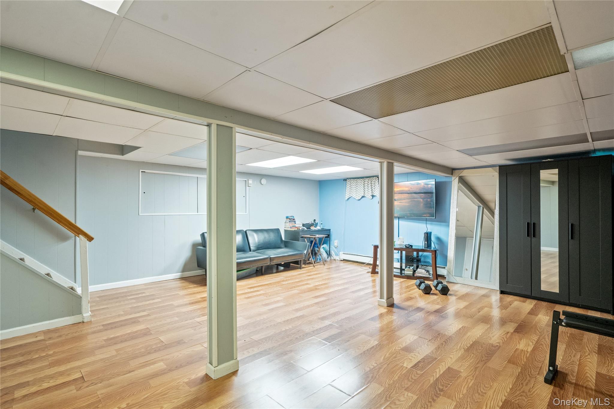 #20 photo, 48 Fairfield Drive, Dix Hills , NY 11746