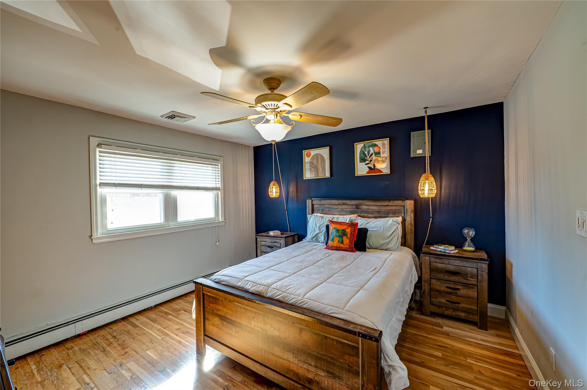 #15 photo, 1 Freedom Court, Babylon , NY 11702