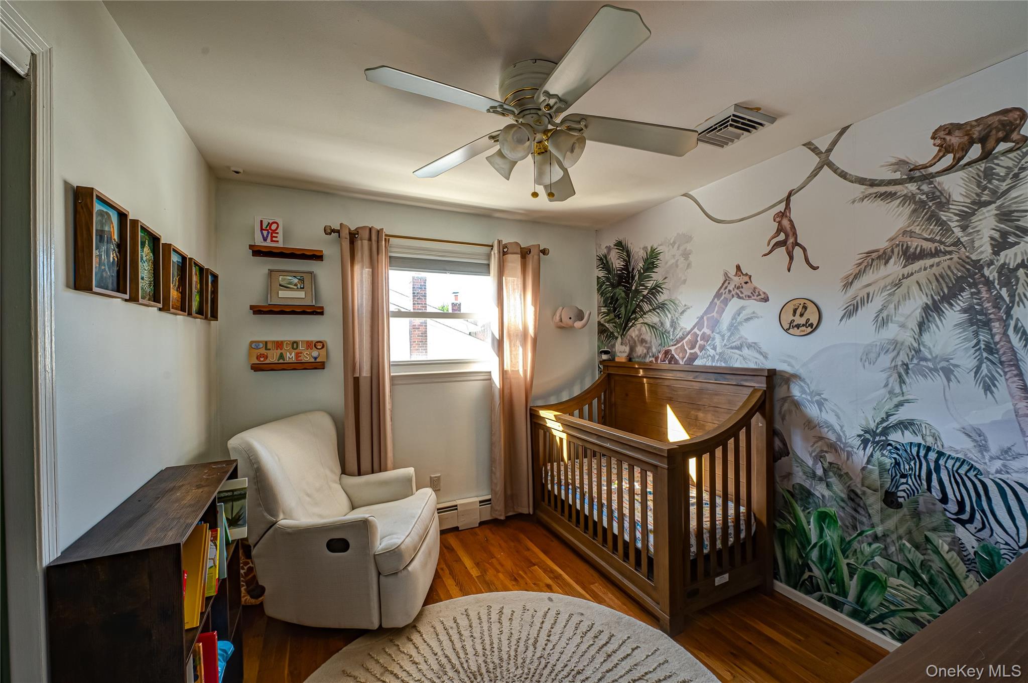 #18 photo, 1 Freedom Court, Babylon , NY 11702