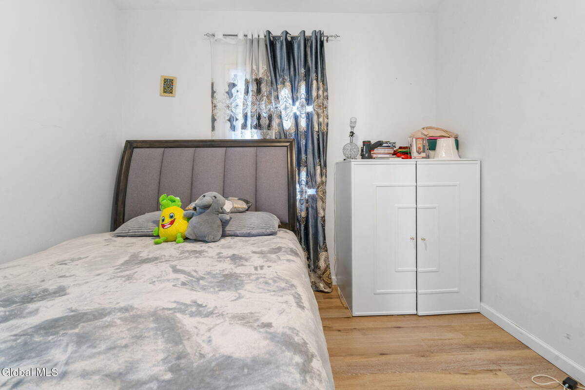 #18 photo, 420 Route 146, Guilderland , NY 12085