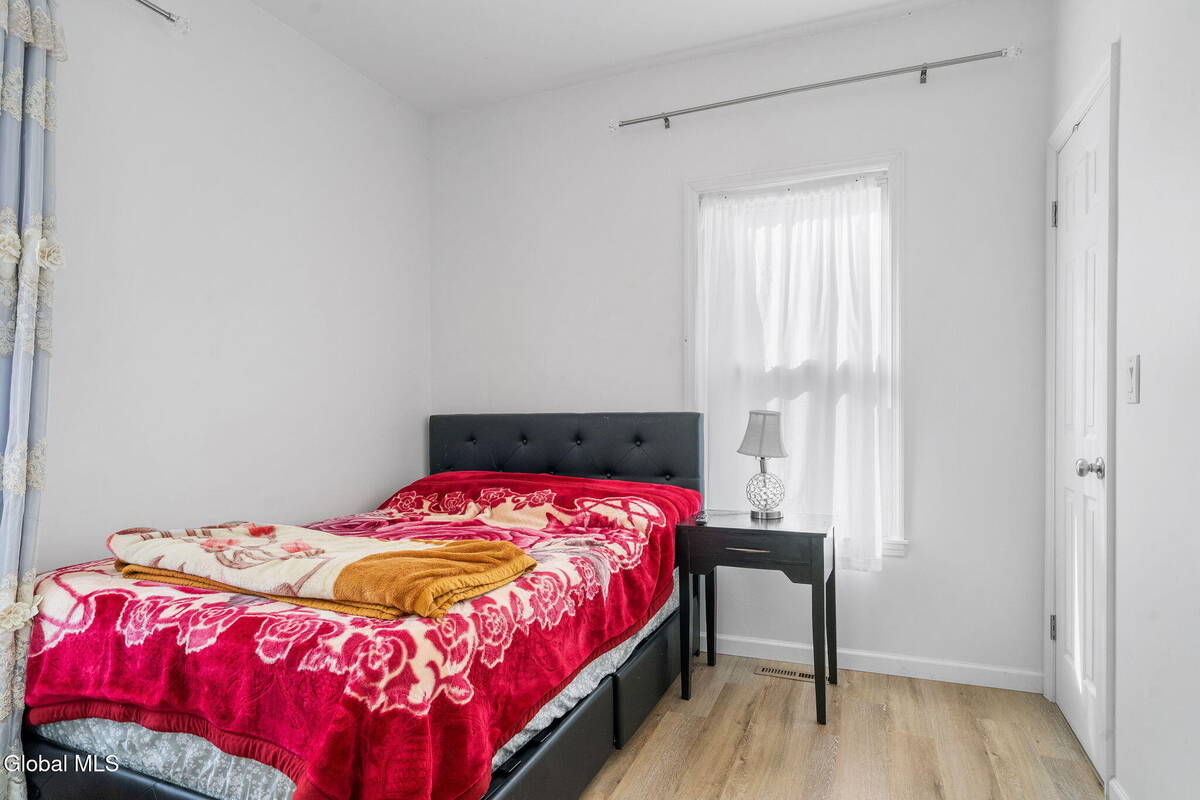 #20 photo, 420 Route 146, Guilderland , NY 12085