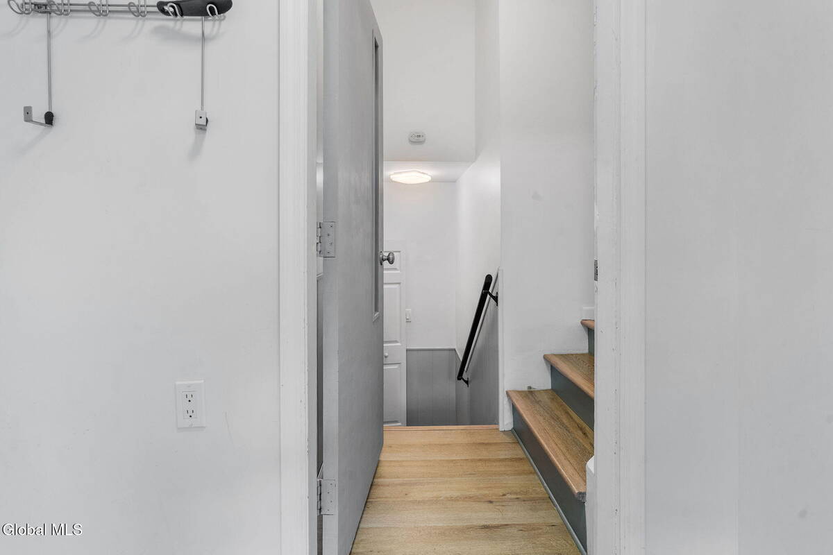 #24 photo, 420 Route 146, Guilderland , NY 12085