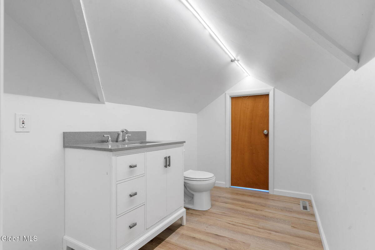 #28 photo, 420 Route 146, Guilderland , NY 12085