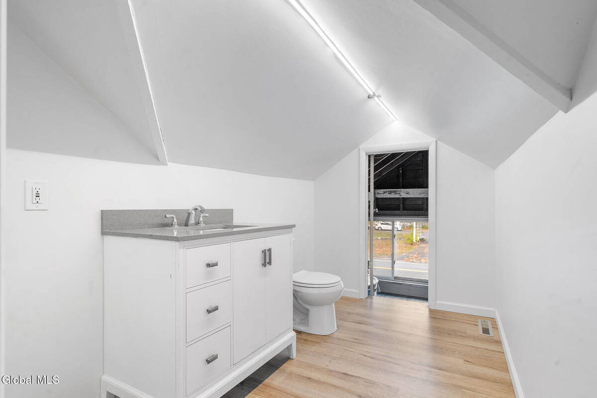 #29 photo, 420 Route 146, Guilderland , NY 12085