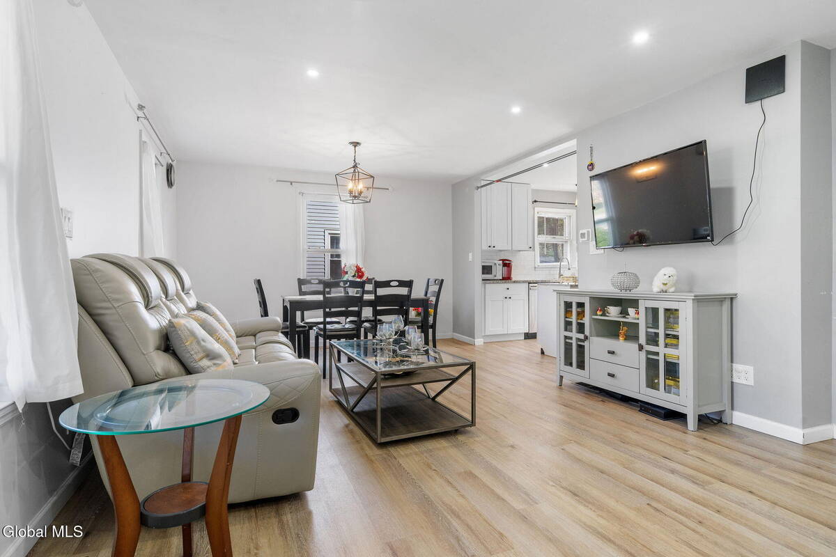 #4 photo, 420 Route 146, Guilderland , NY 12085