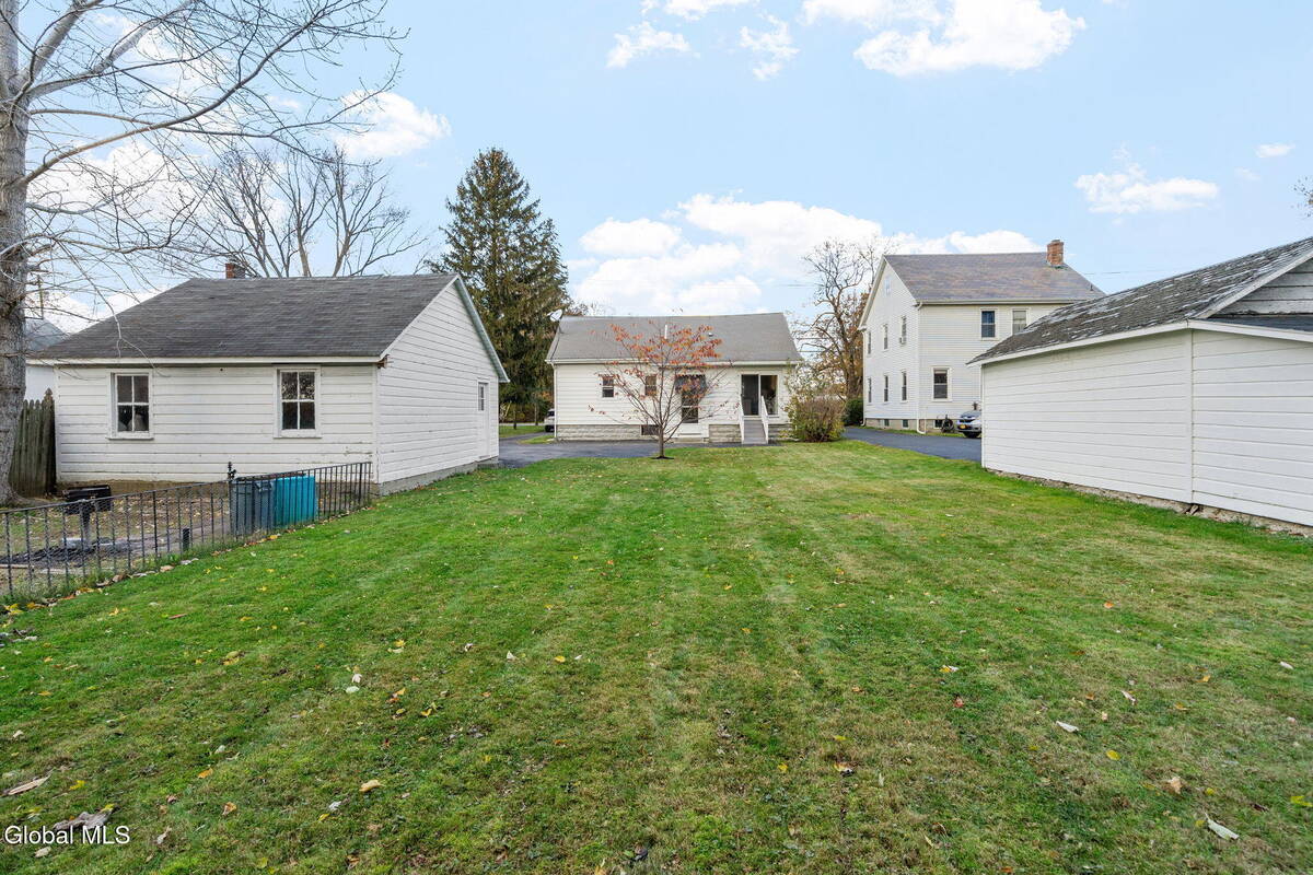 #43 photo, 420 Route 146, Guilderland , NY 12085