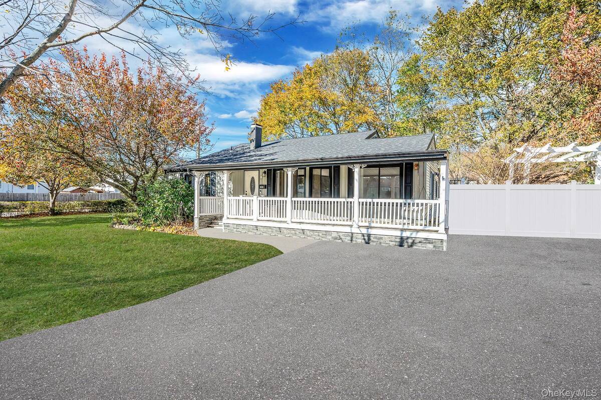 #1 photo, 1401 Race Avenue, サフォーク郡 Medford , NY 11763