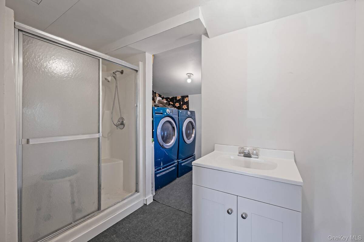 #22 photo, 1401 Race Avenue, サフォーク郡 Medford , NY 11763