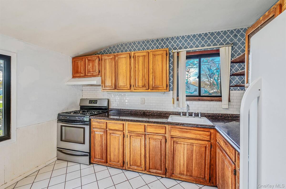 #25 photo, 1401 Race Avenue, サフォーク郡 Medford , NY 11763