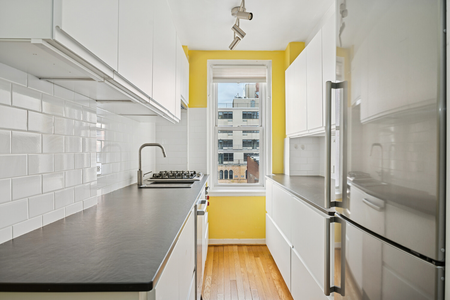 #4 photo, 59 W 12TH Street, Greenwich Village , NY 10011