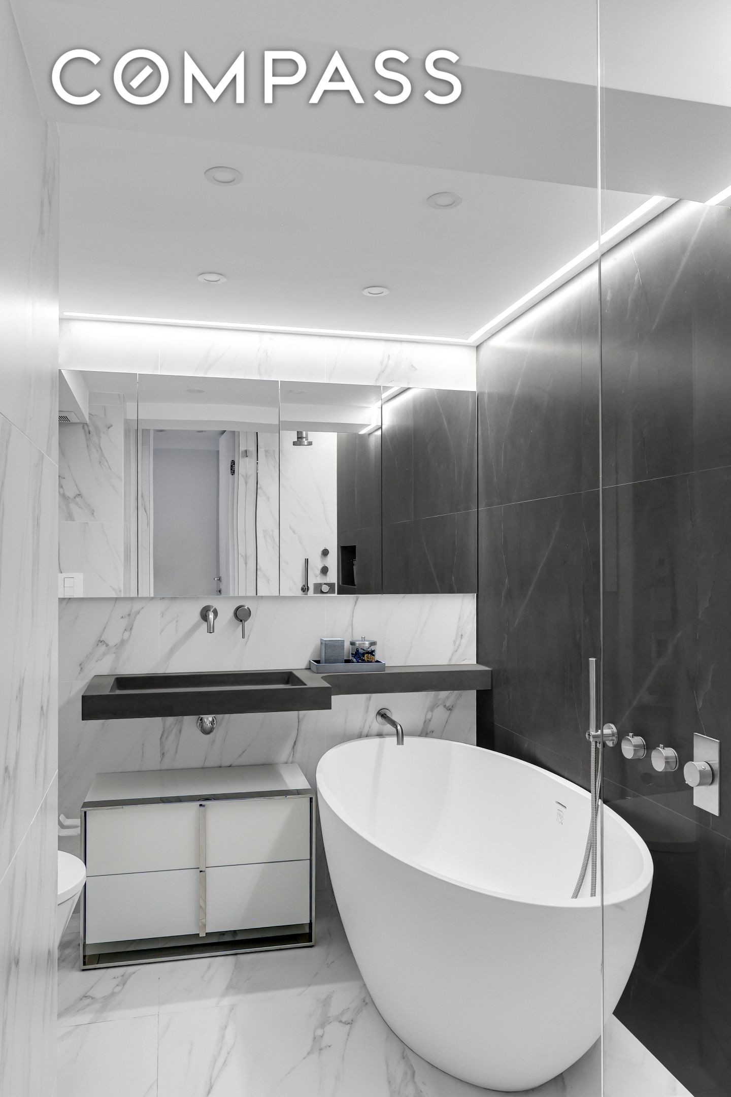 #10 photo, 120 Central Park S, Central Park South , NY 10019