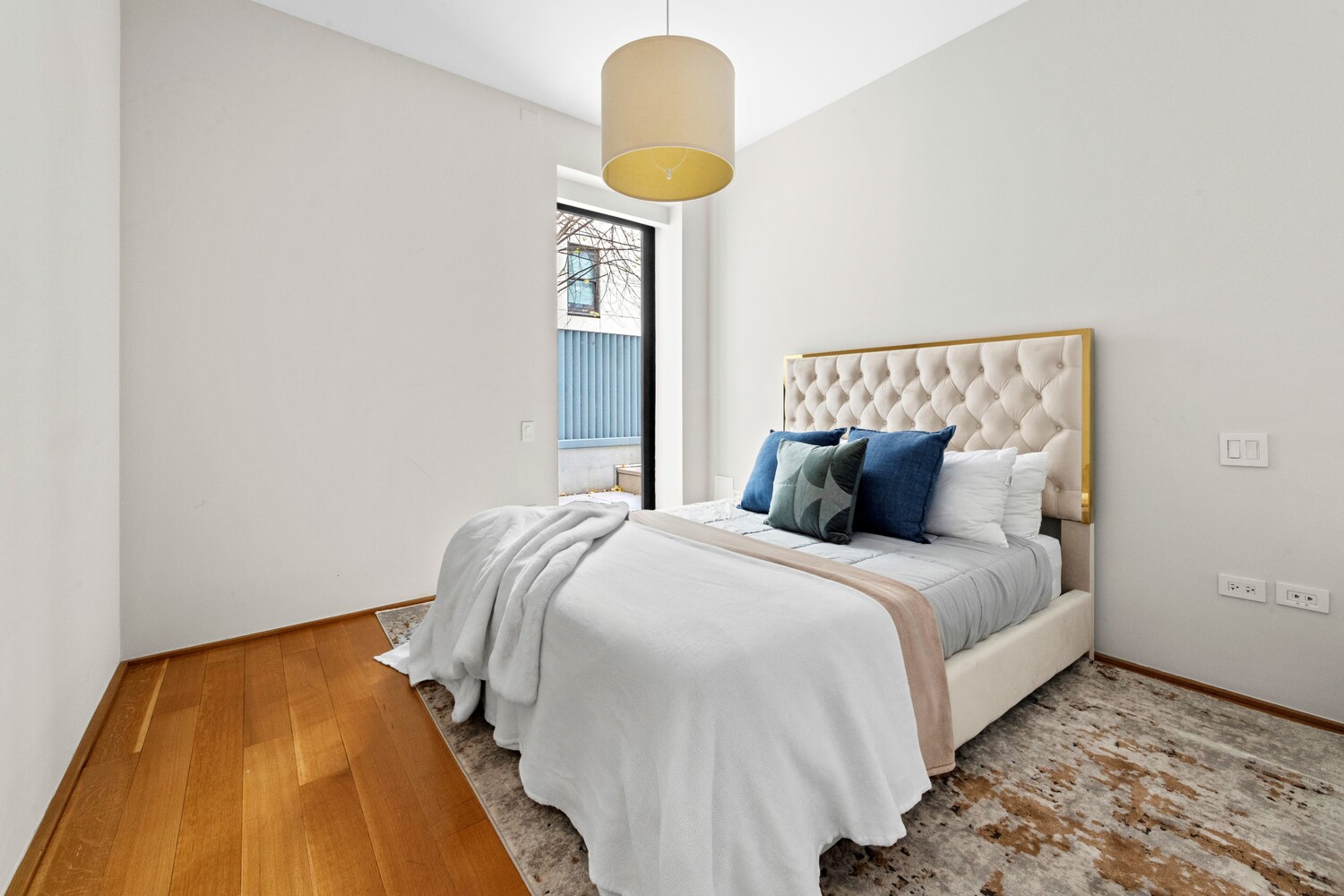 #12 photo, 71 READE Street, Tribeca , NY 10007