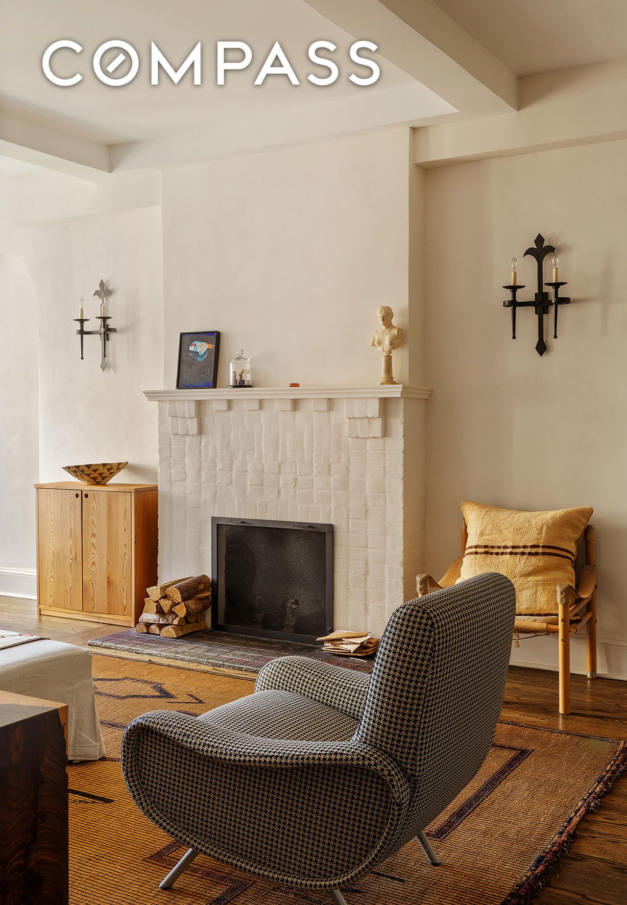 #4 photo, 21 E 10th Street, Greenwich Village , NY 10003