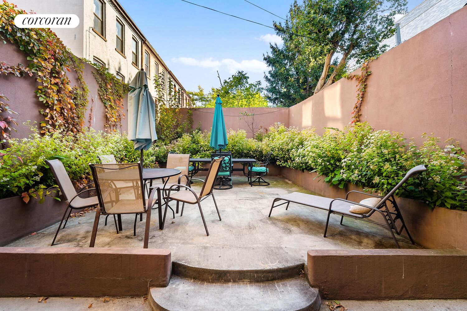 #6 photo, 147 PATCHEN Avenue, Stuyvesant Heights , NY 11221