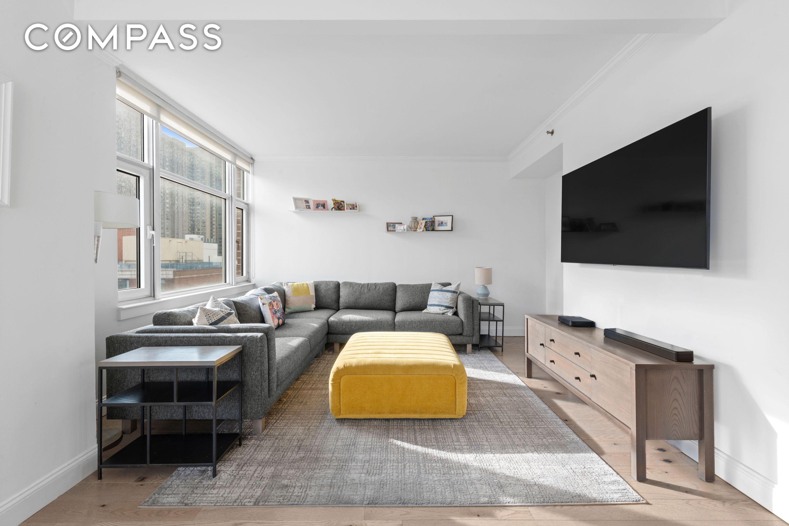 #5 photo, 404 E 76th Street, Lenox Hill , NY 10021