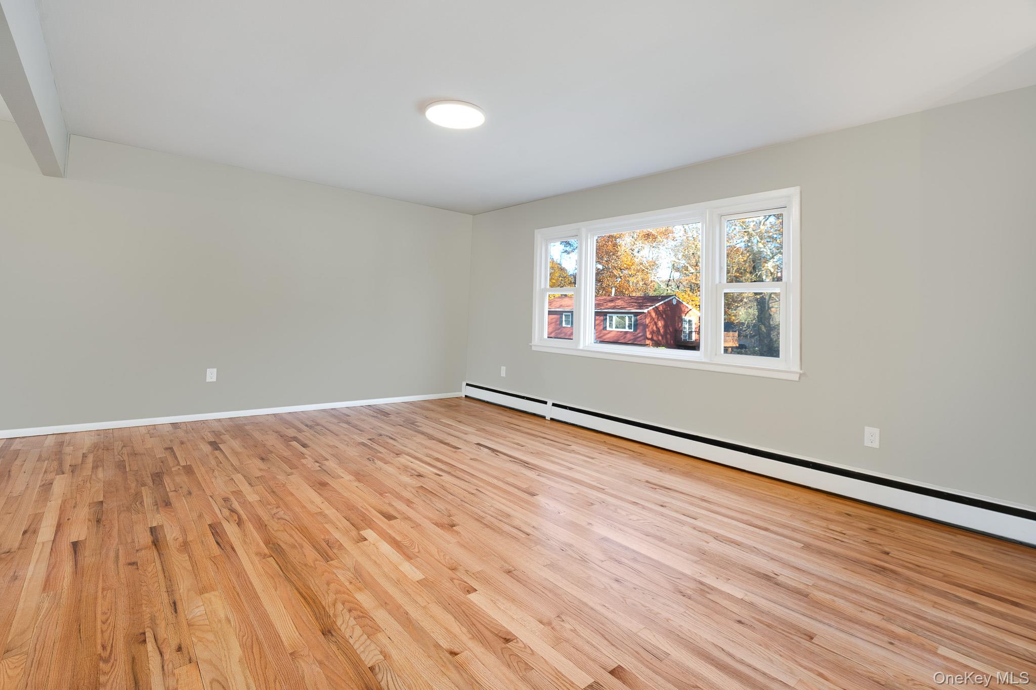 #4 photo, 321 Nina Street, New Windsor , NY 12553