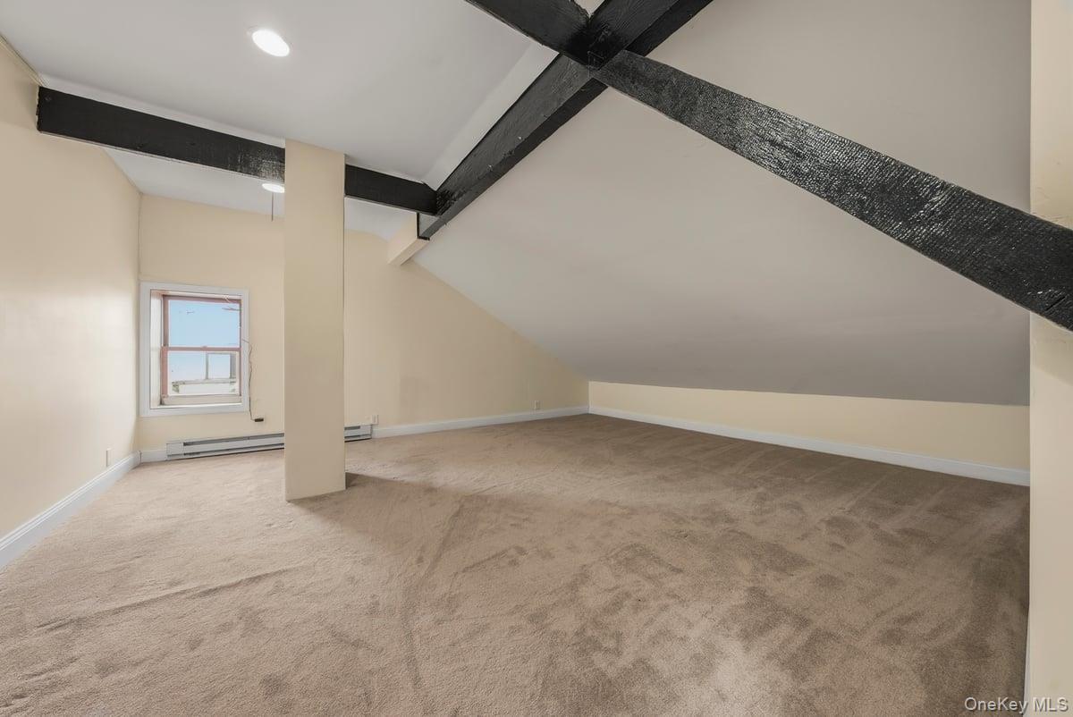 #6 photo, 65 East 233rd Street, Bronx , NY 10470