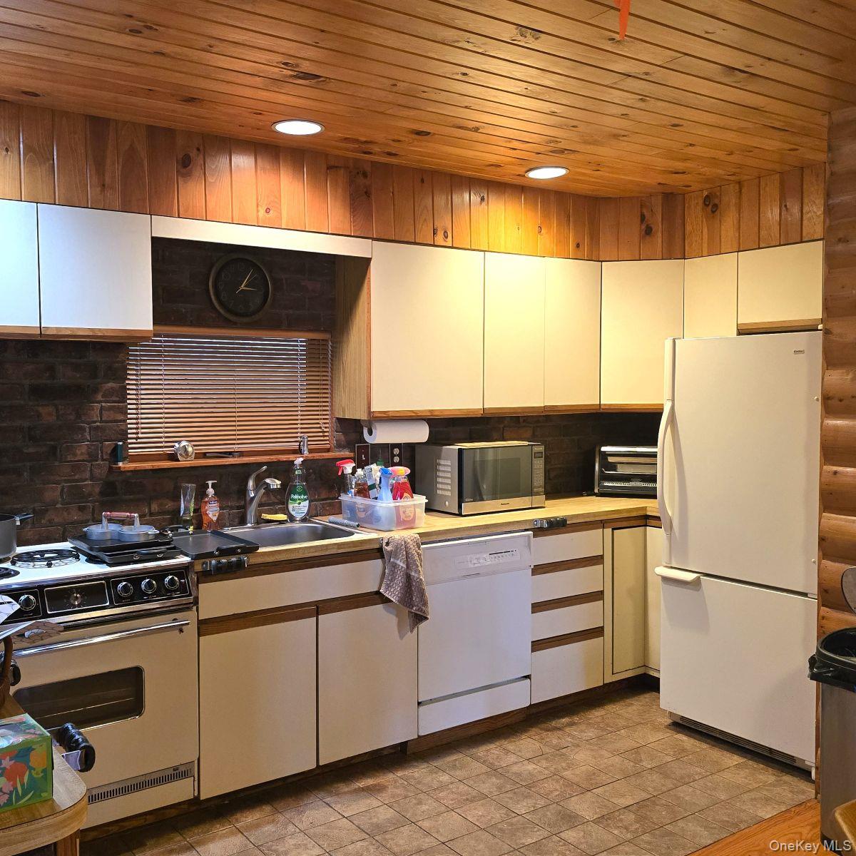 #12 photo, 14 Lena Road, Monticello , NY 12777