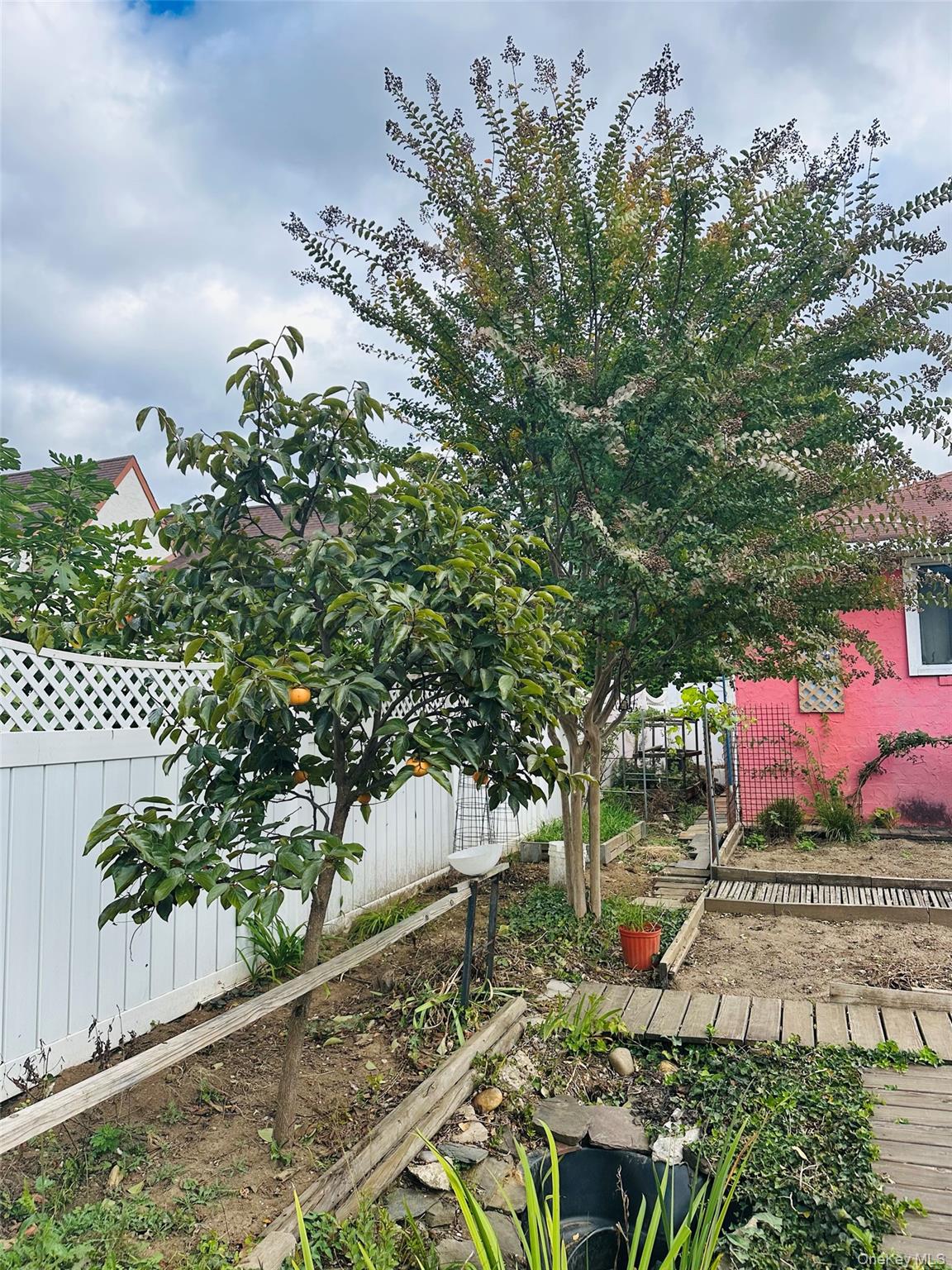 #5 photo, 100 Memphis Avenue, Floral Park , NY 11001