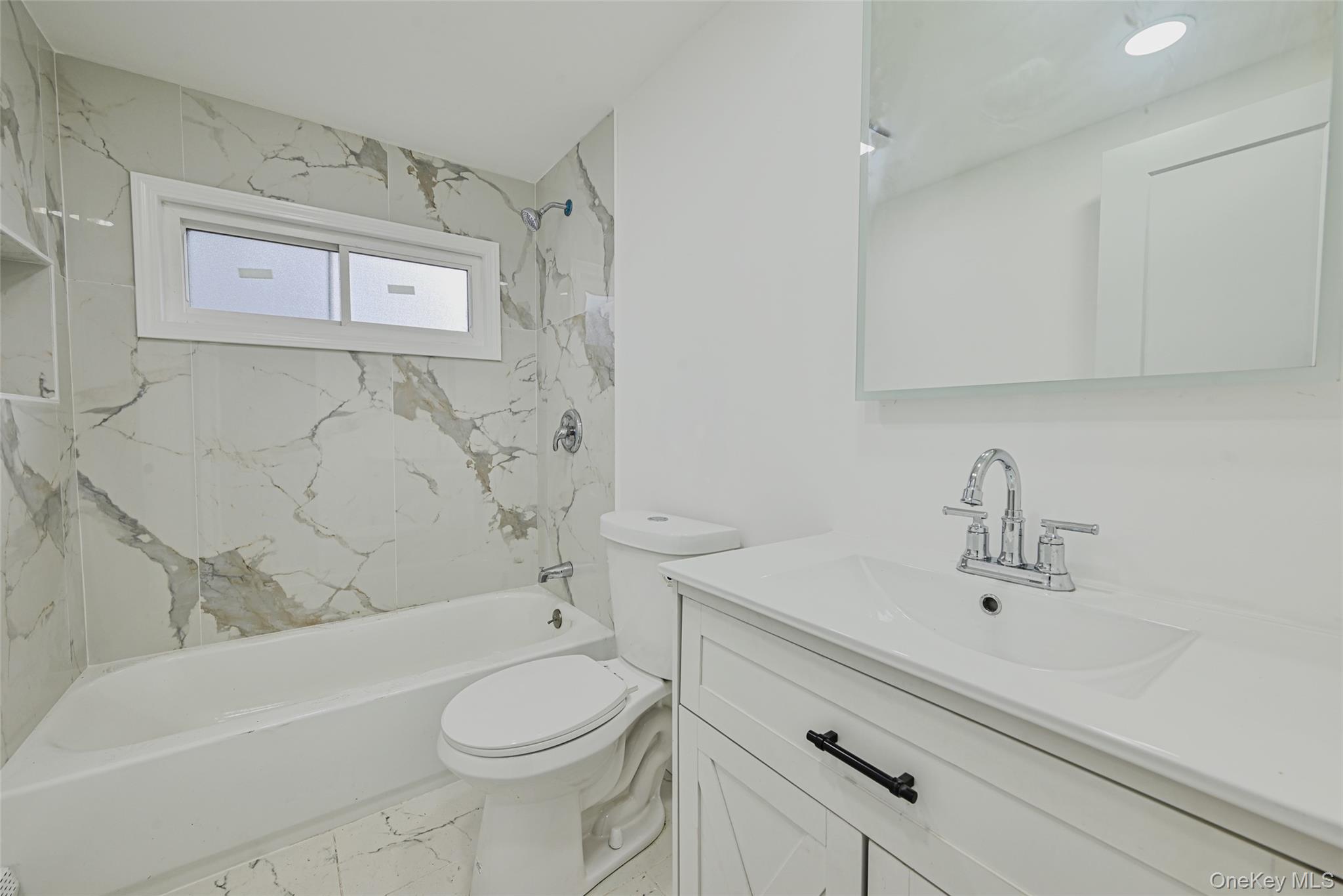 #14 photo, 398 Glen Drive, Shirley , NY 11967