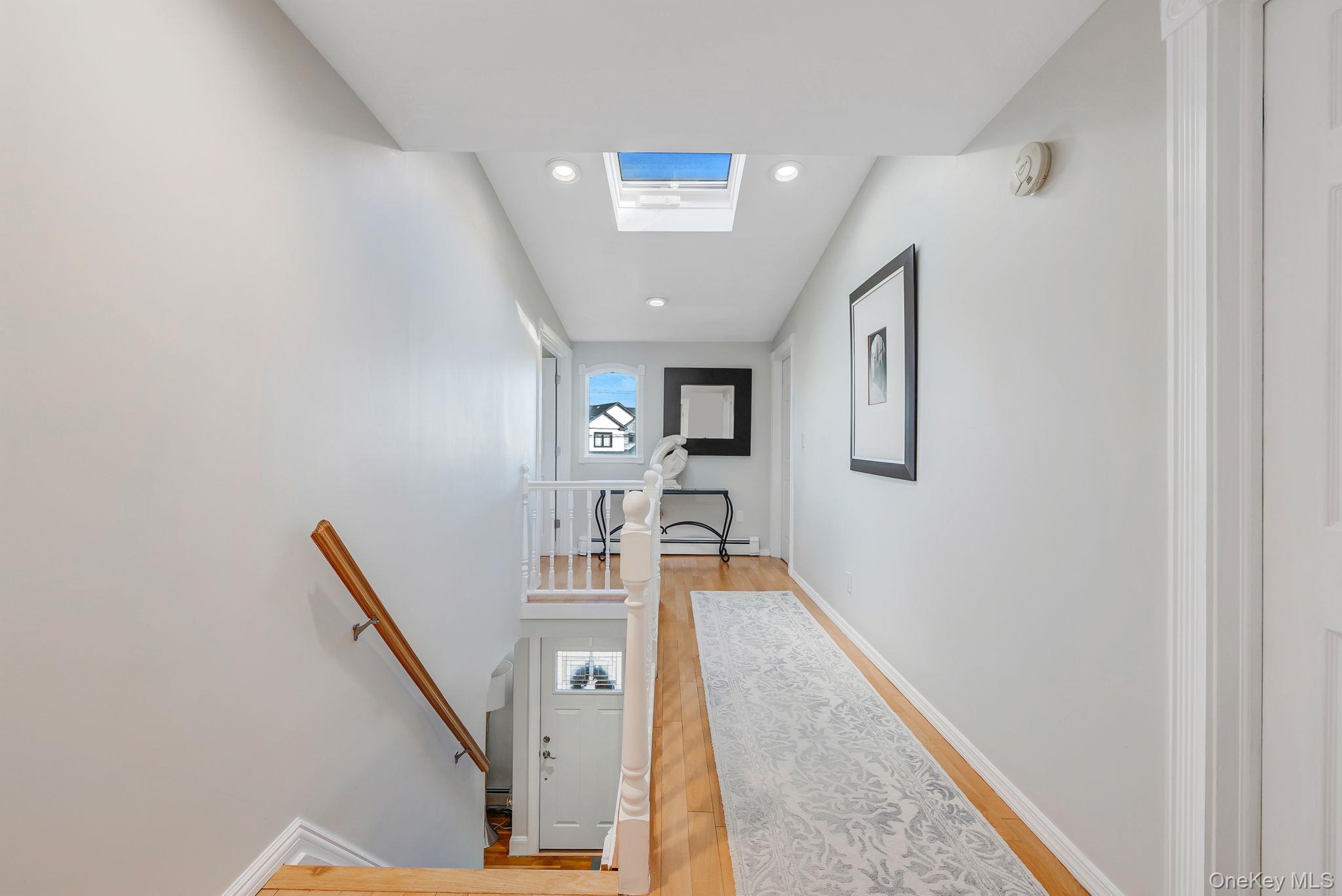 #16 photo, 248 Arnold Avenue, West Babylon , NY 11704