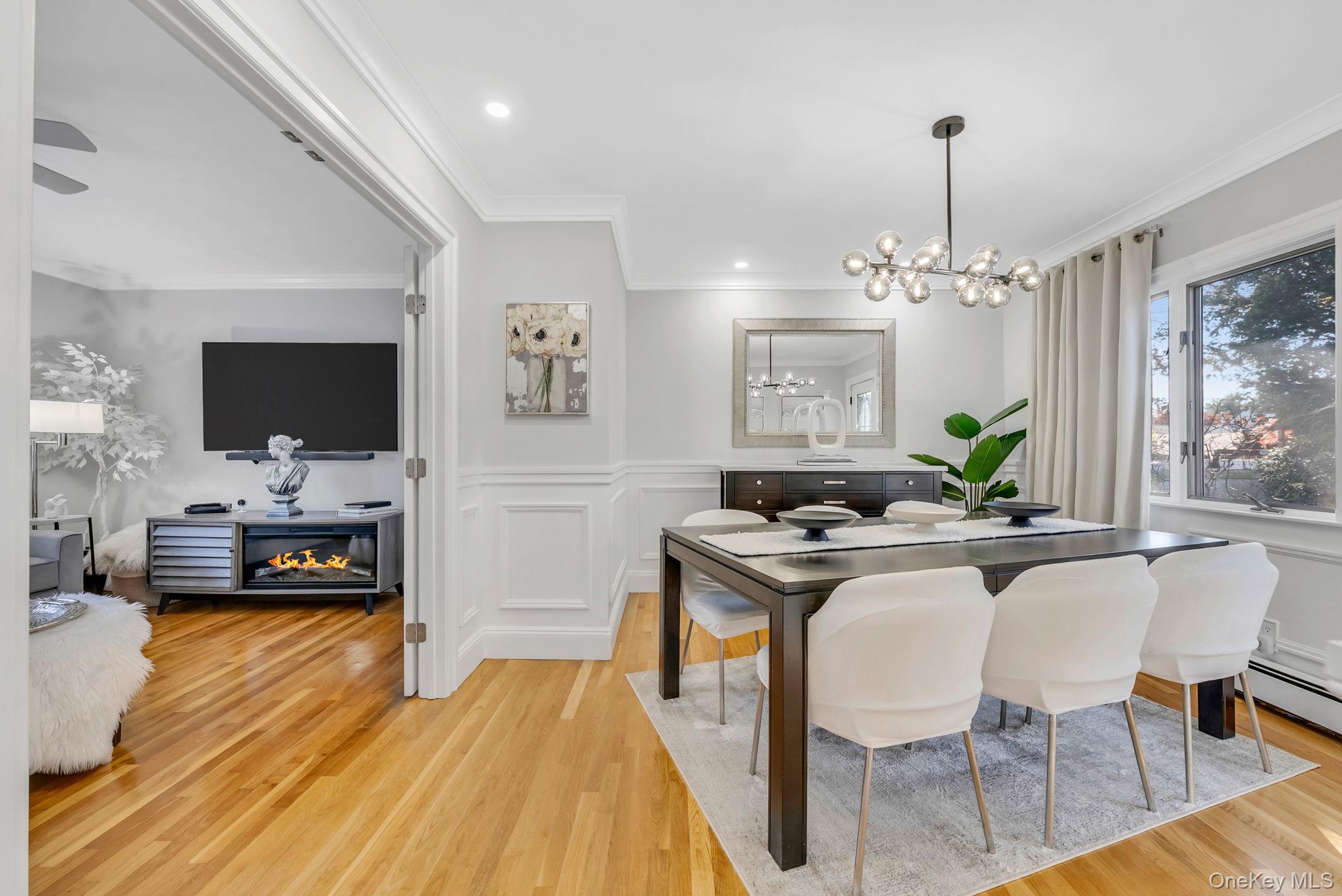 #9 photo, 248 Arnold Avenue, West Babylon , NY 11704