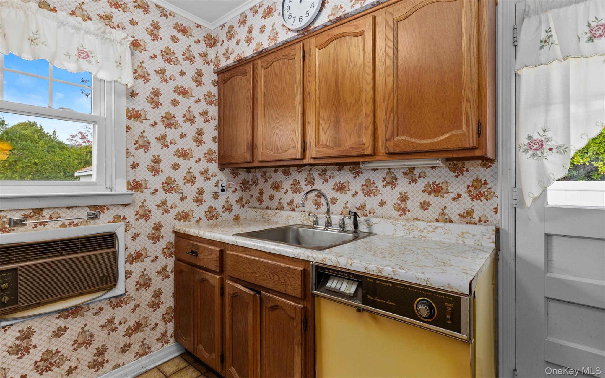 #11 photo, 107 Rose Drive, East Meadow , NY 11554