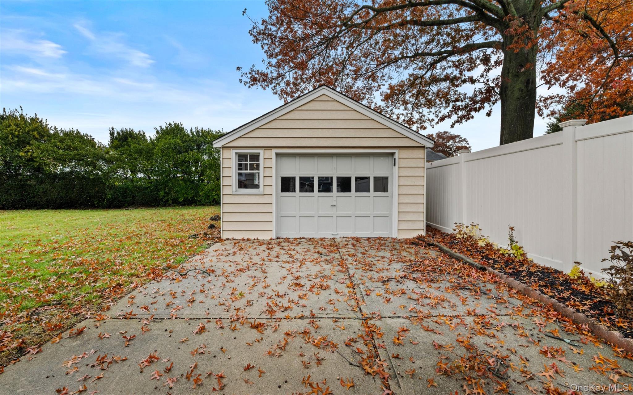 #20 photo, 107 Rose Drive, East Meadow , NY 11554