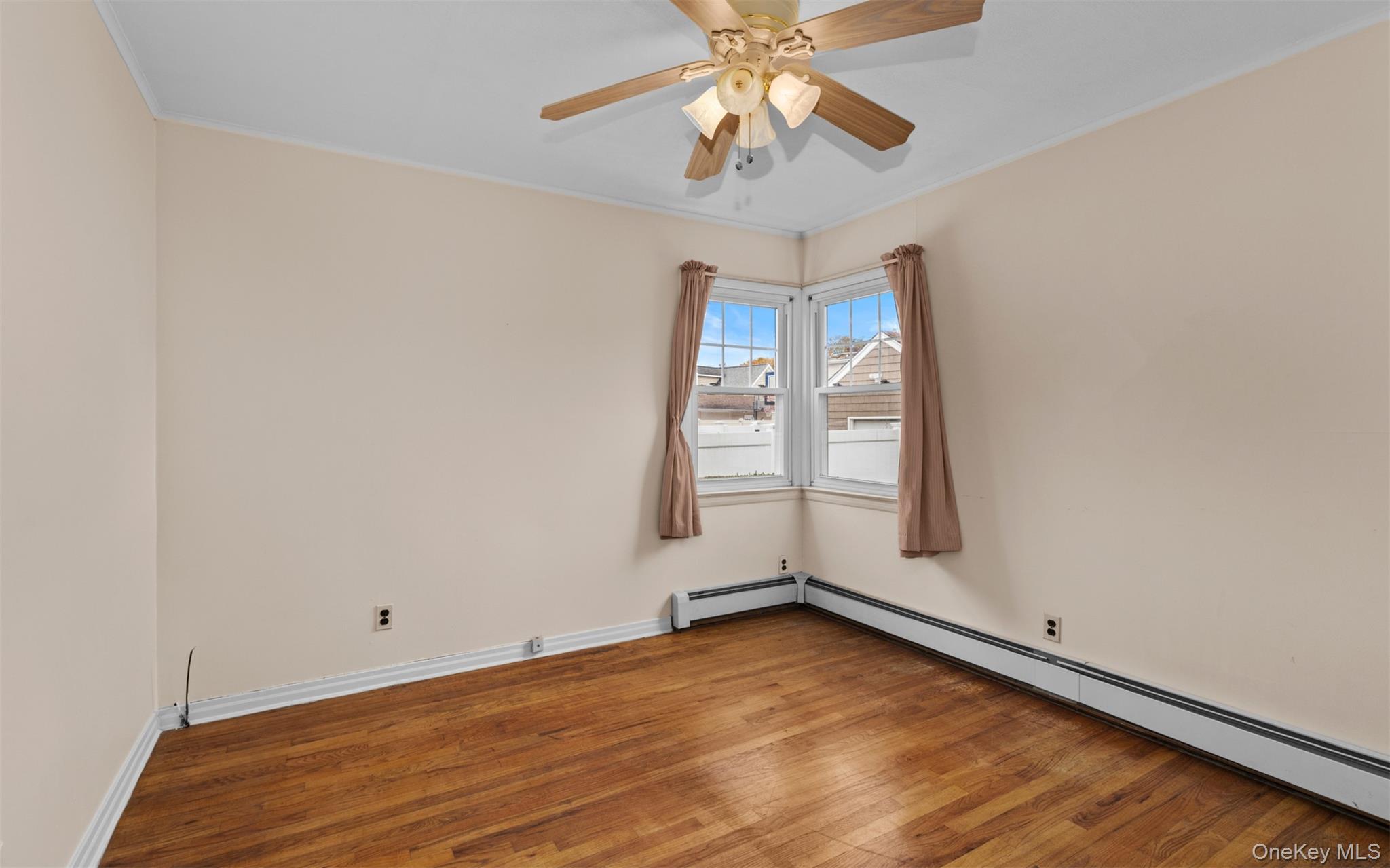 #7 photo, 107 Rose Drive, East Meadow , NY 11554