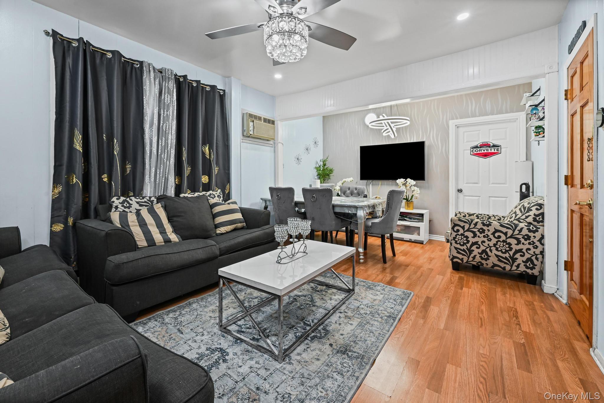 #2 photo, 90-16 76 Street, Woodhaven , NY 11421