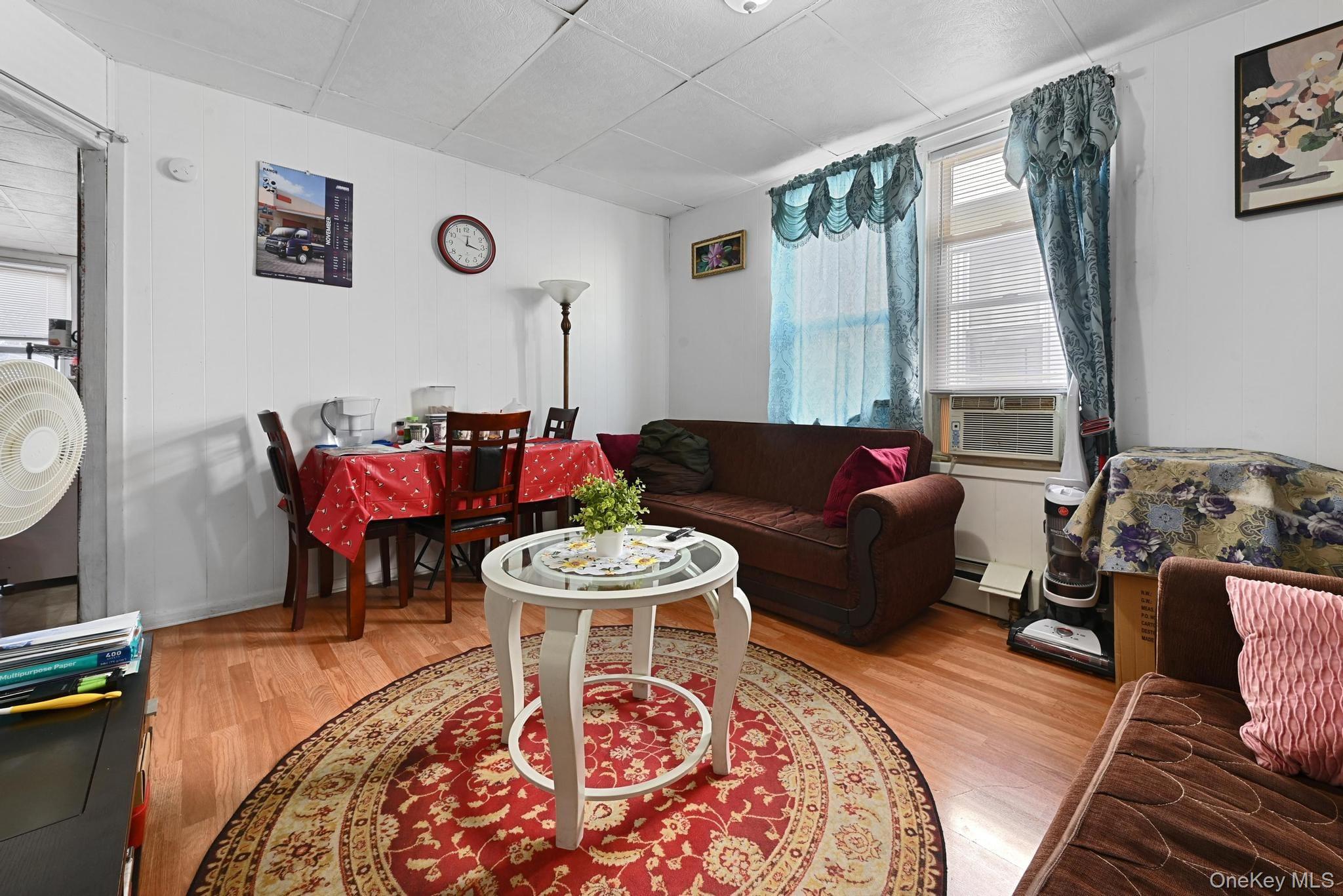 #3 photo, 90-16 76 Street, Woodhaven , NY 11421