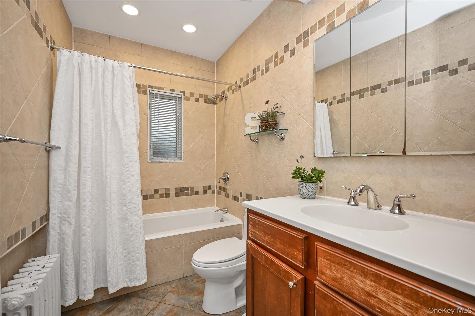 #10 photo, 73-41 141st Place, Kew Garden Hills , NY 11367