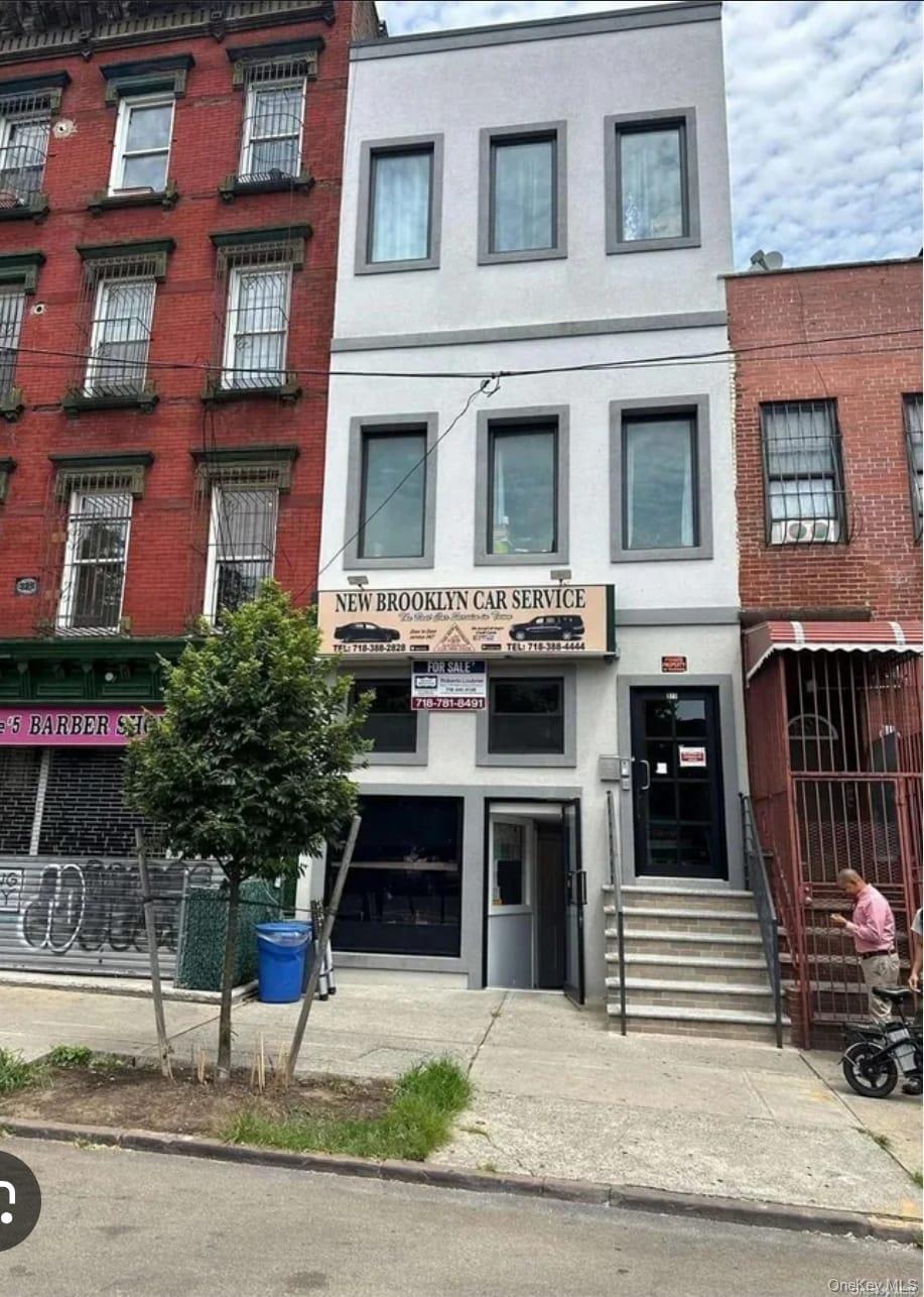 #1 photo, 390 Broadway, Brooklyn , NY 11211