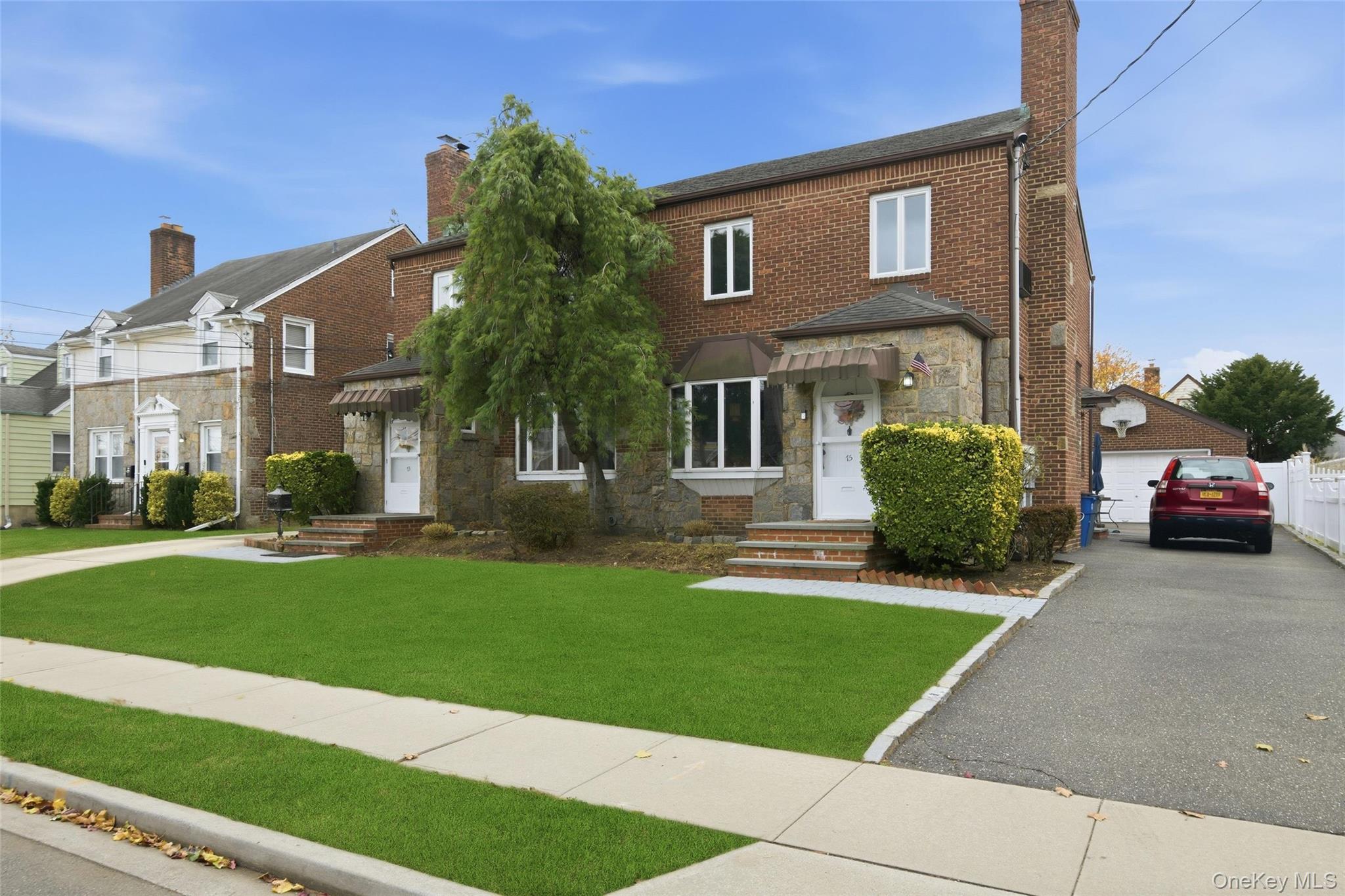 #3 photo, 73 Sheridan Avenue, Williston Park , NY 11596