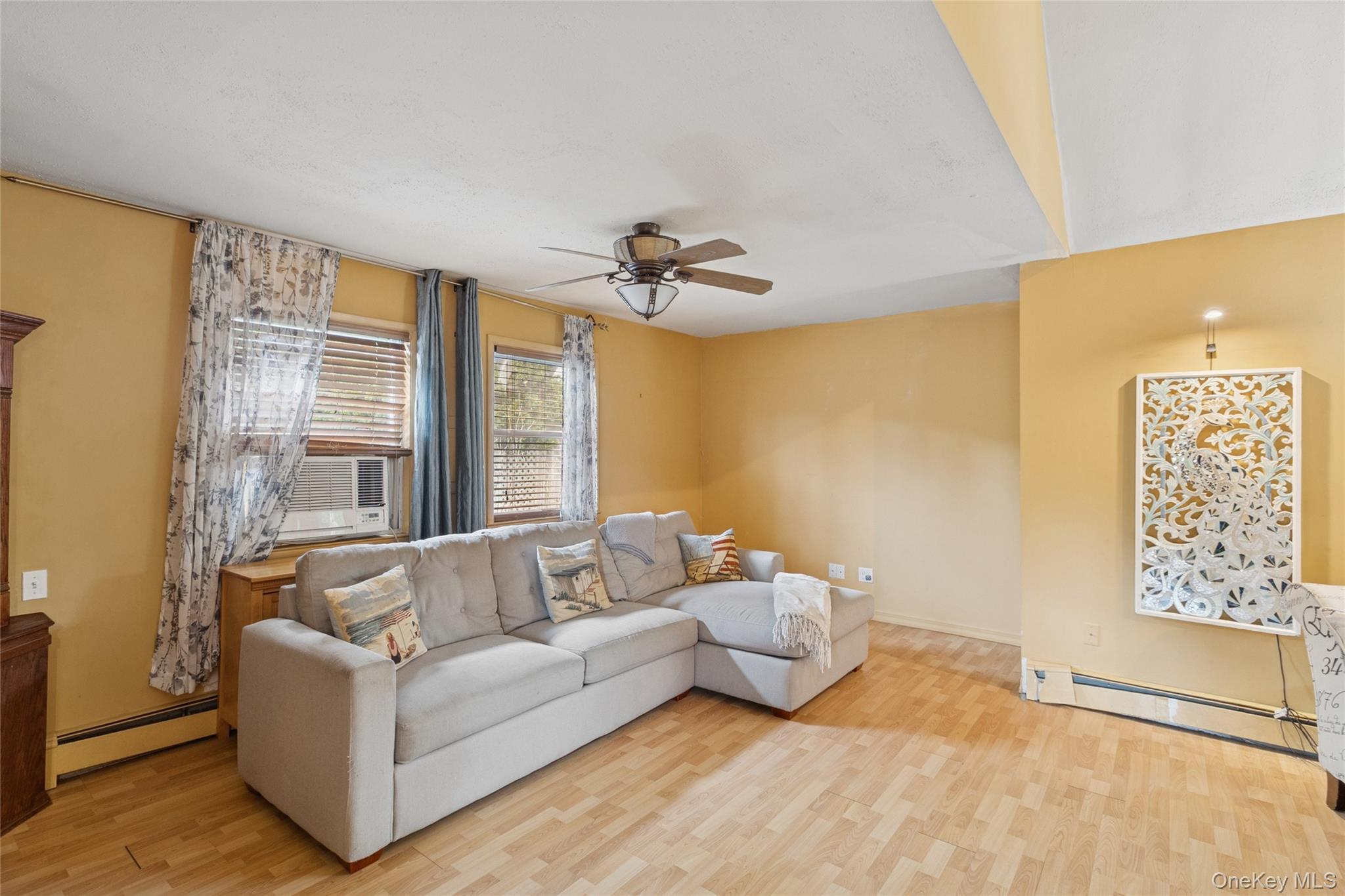 #14 photo, 3 Meadowgrass Lane, Southampton , NY 11968