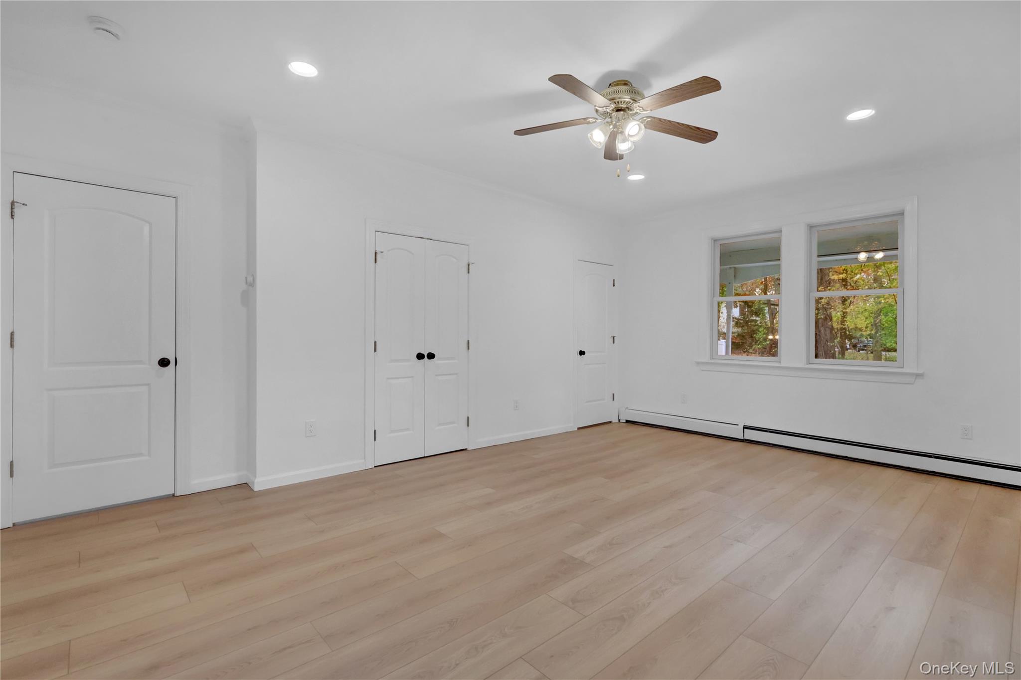 #16 photo, 415 Pond Path, East Setauket , NY 11733