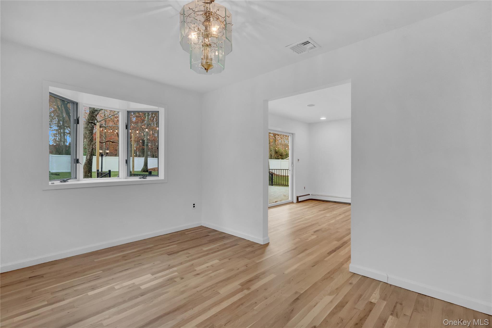 #7 photo, 415 Pond Path, East Setauket , NY 11733