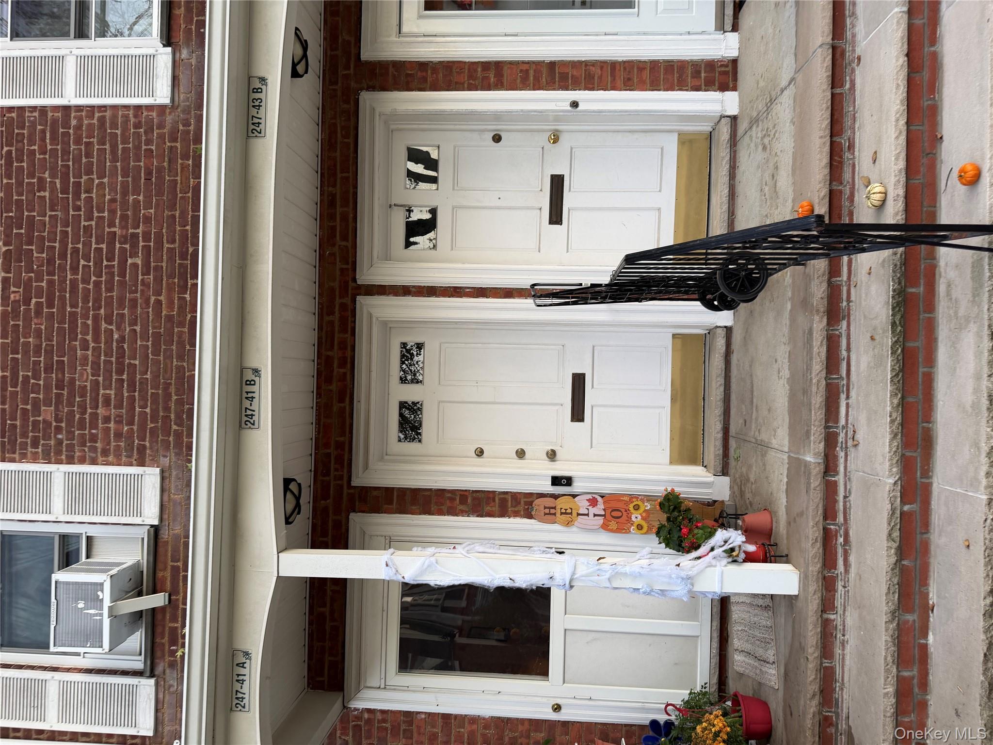 #12 photo, 247-41 77th Crescent, クイーンズ区 Bellerose , NY 11426