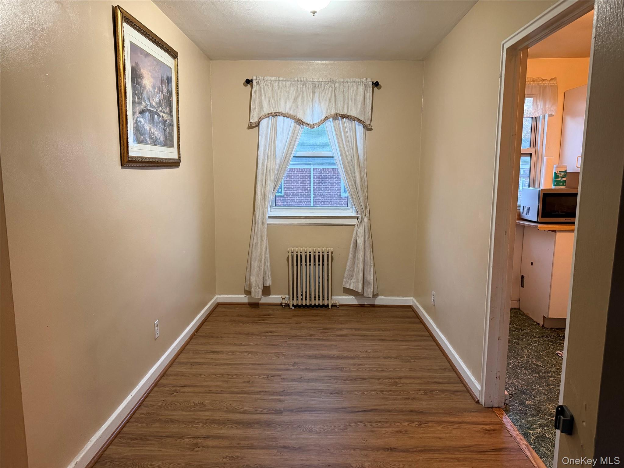 #19 photo, 247-41 77th Crescent, クイーンズ区 Bellerose , NY 11426