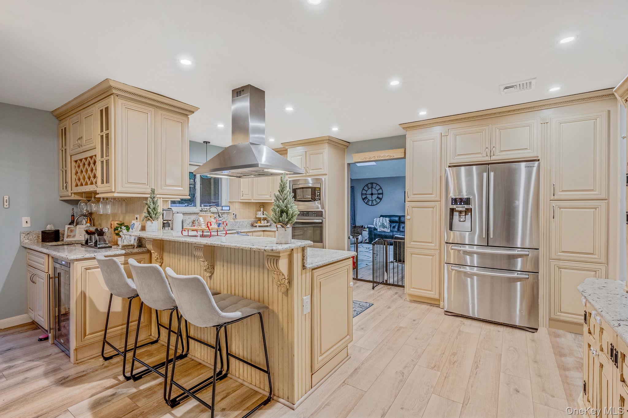 #14 photo, 1 Fuller Drive, Ridge , NY 11961