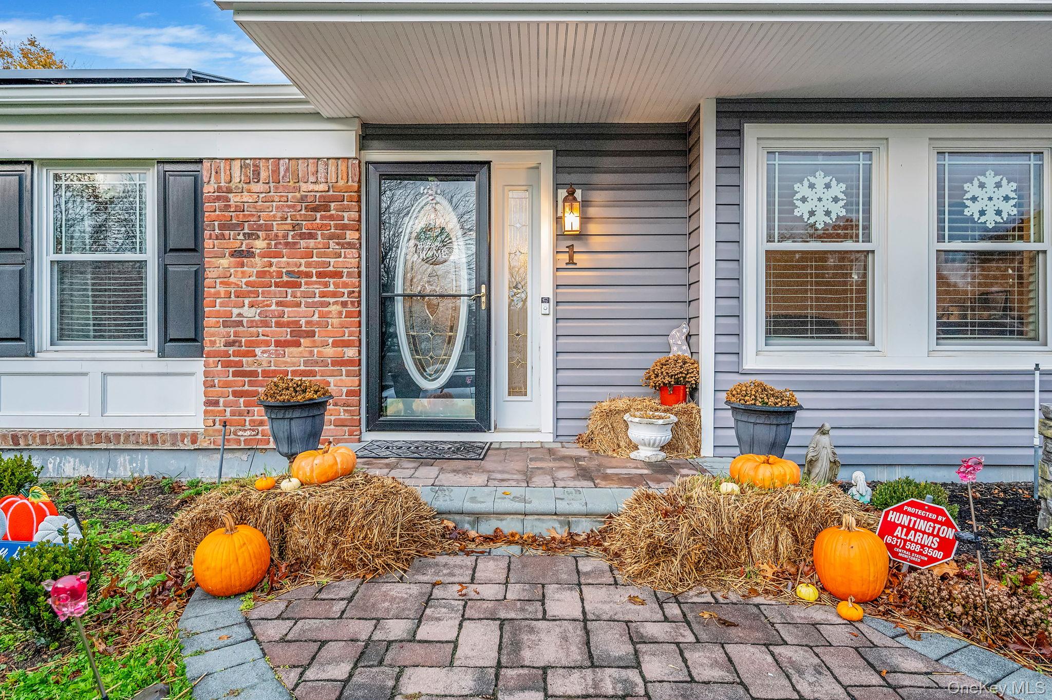 #5 photo, 1 Fuller Drive, Ridge , NY 11961