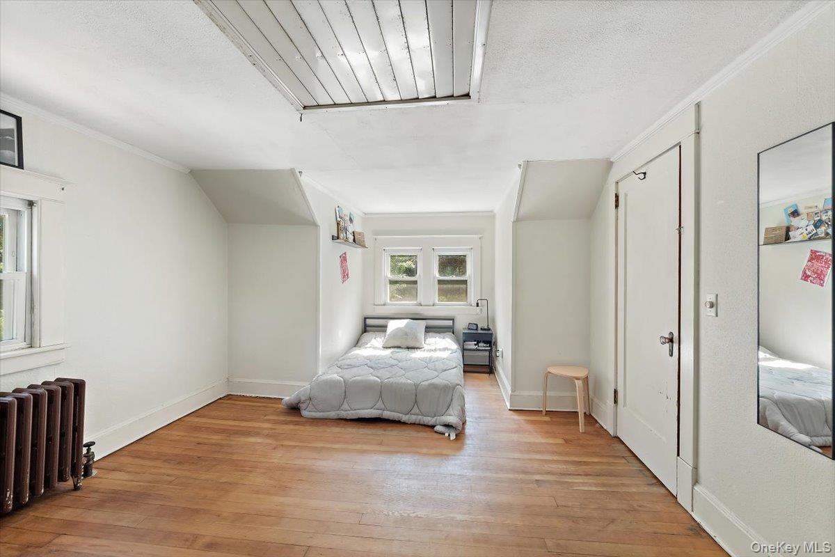 #12 photo, 157 Route 100, Katonah , NY 10536