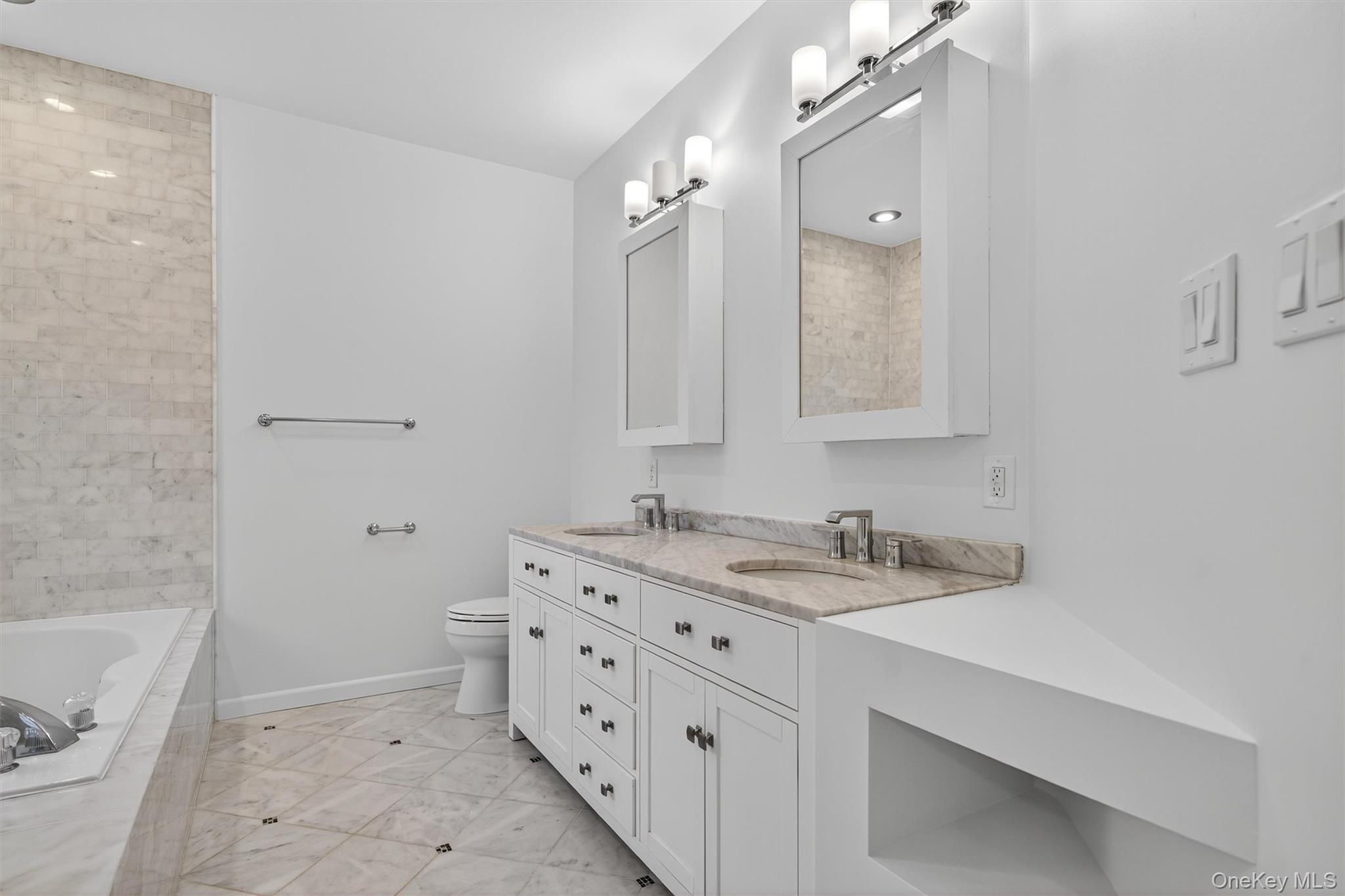 #15 photo, 34 Alexander Court, Nanuet , NY 10954