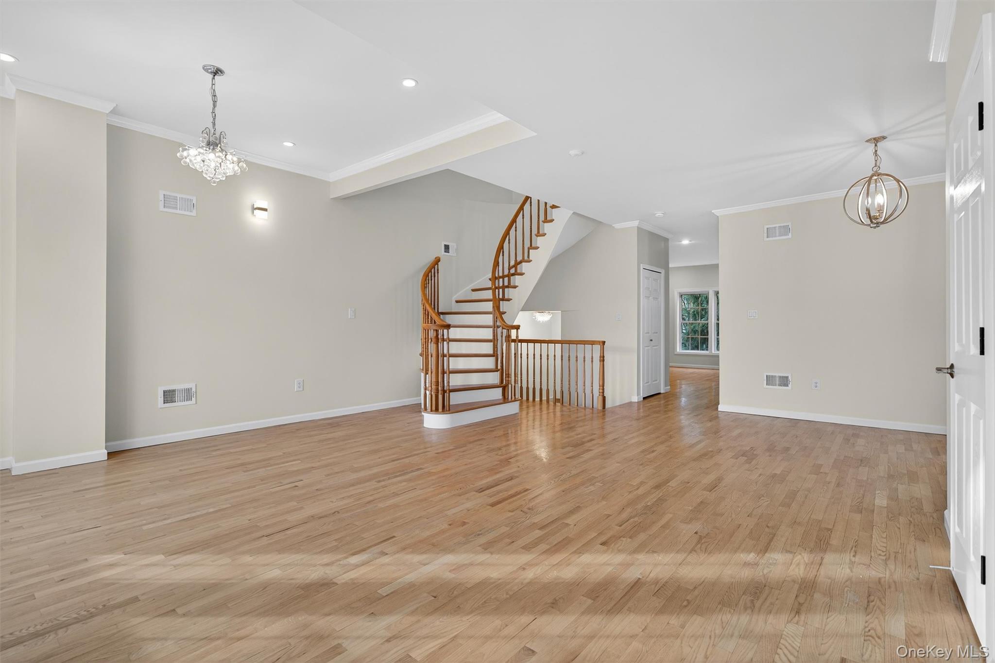 #5 photo, 34 Alexander Court, Nanuet , NY 10954